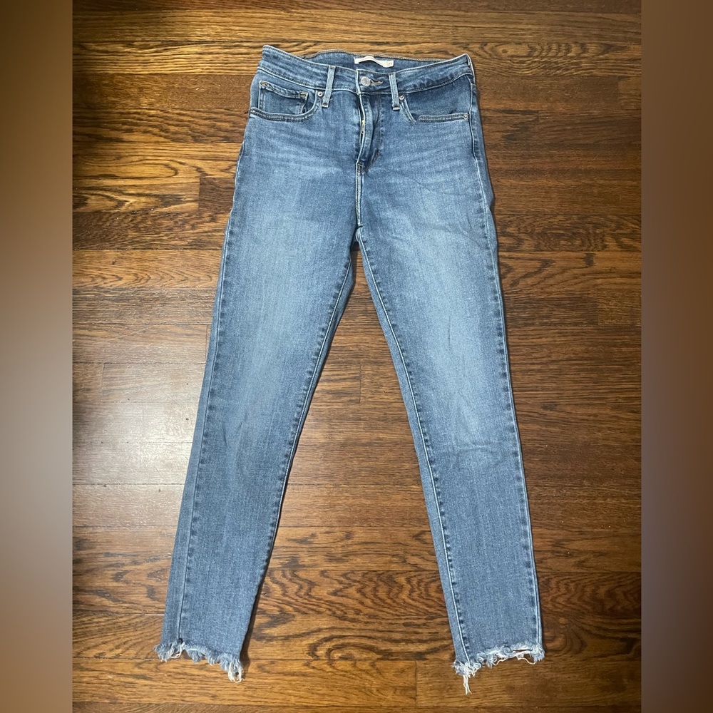 Women’s Levi’s high rise skinny 721, jeans size 27